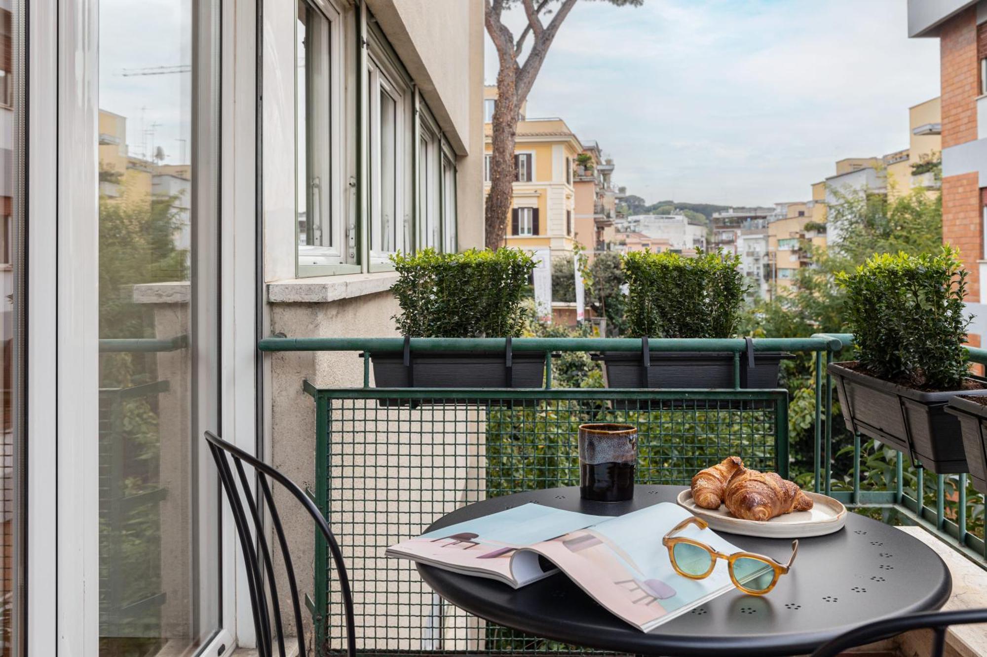 4Bnb - Suites Del Gallo Рим Екстериор снимка